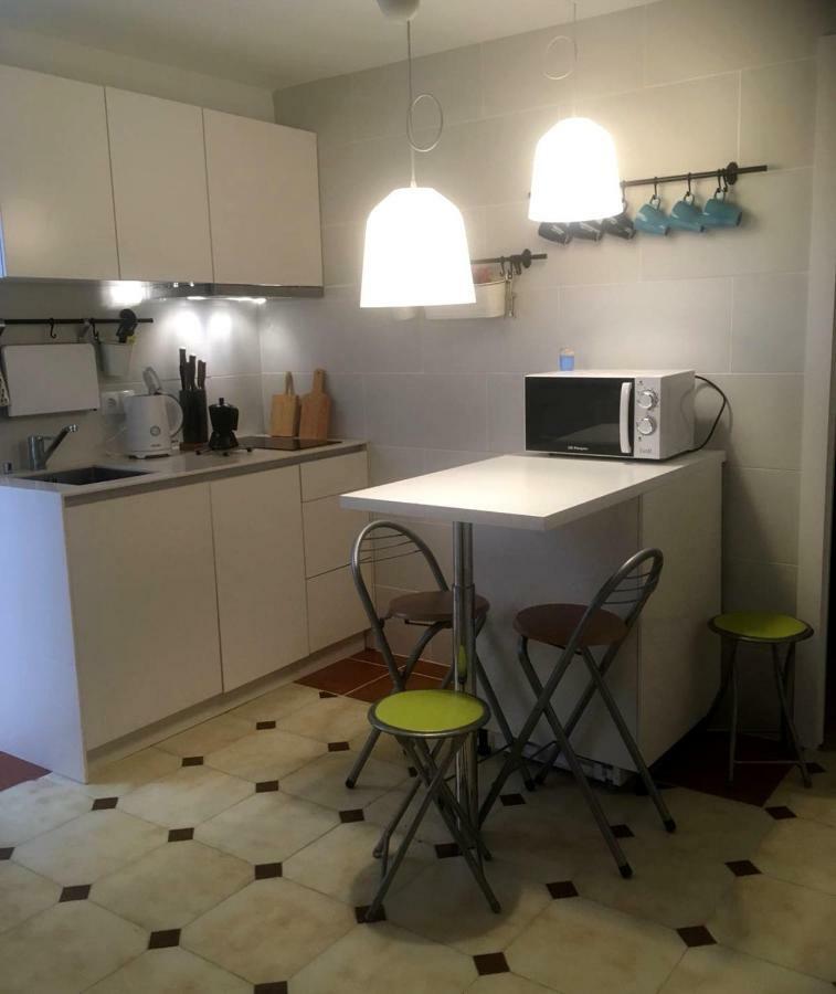 2 Bedroom'S Flat On The Beach, City Center, 1 Line 圣波拉 外观 照片